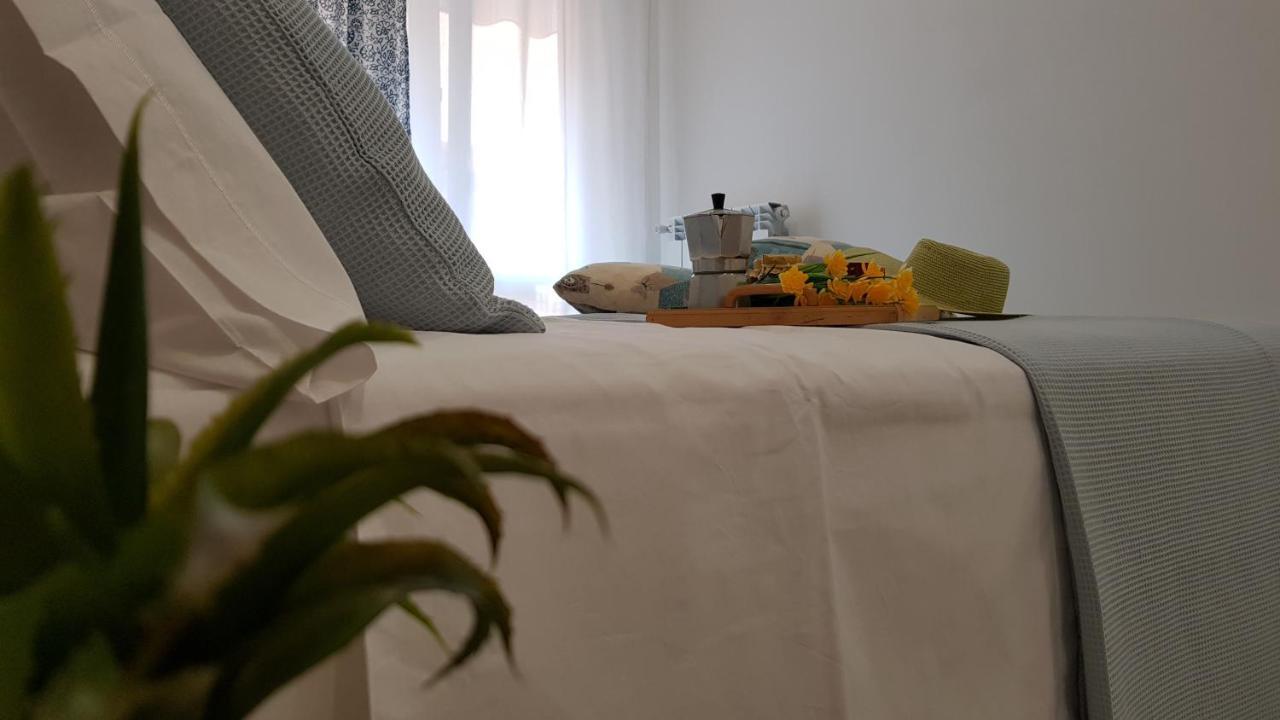 Martin Holiday Apartments Giardini Naxos Eksteriør billede